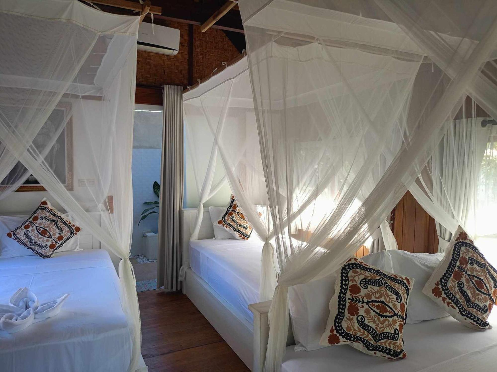 Bintang Tiga Bungalows Гили Еър Екстериор снимка