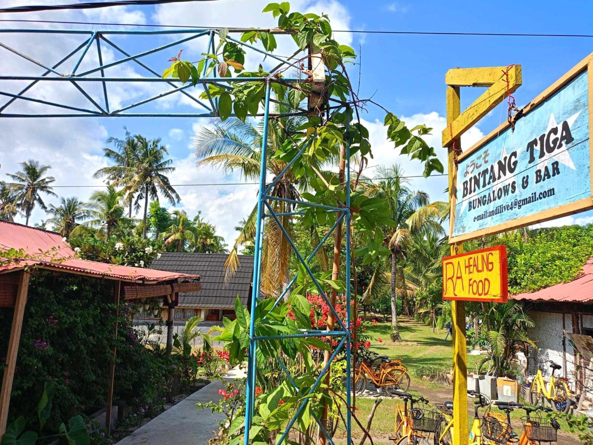 Bintang Tiga Bungalows Гили Еър Екстериор снимка